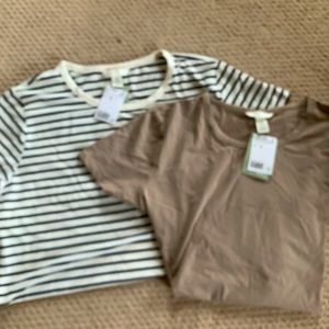 NWT Lot of 2 H&M Womens tee shirts Size XXL